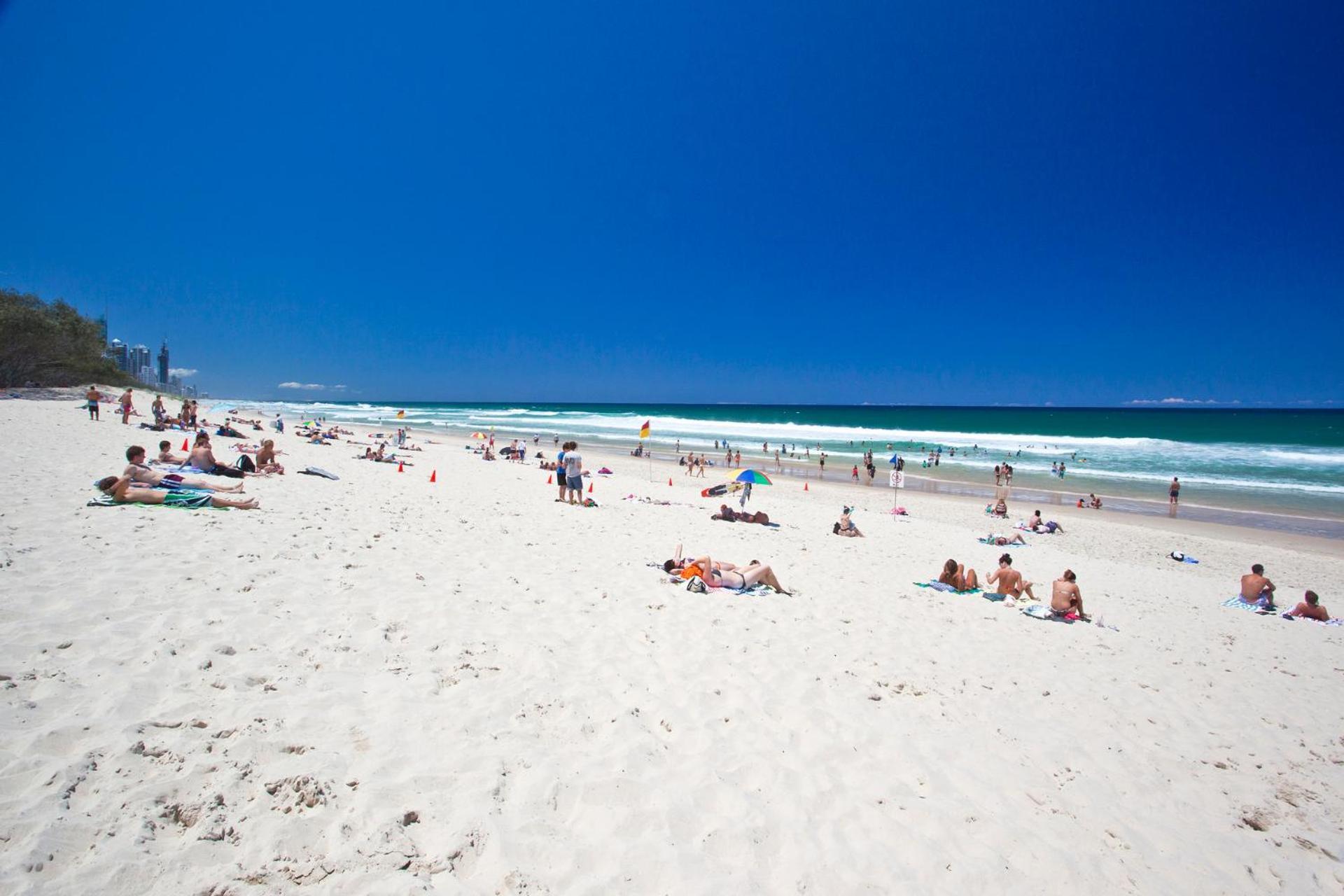Island Beach Resort Gold Coast Esterno foto
